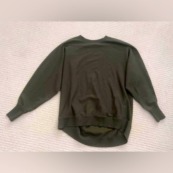 Army Green Loft Sweater Medium Petite - Picture 1 of 2